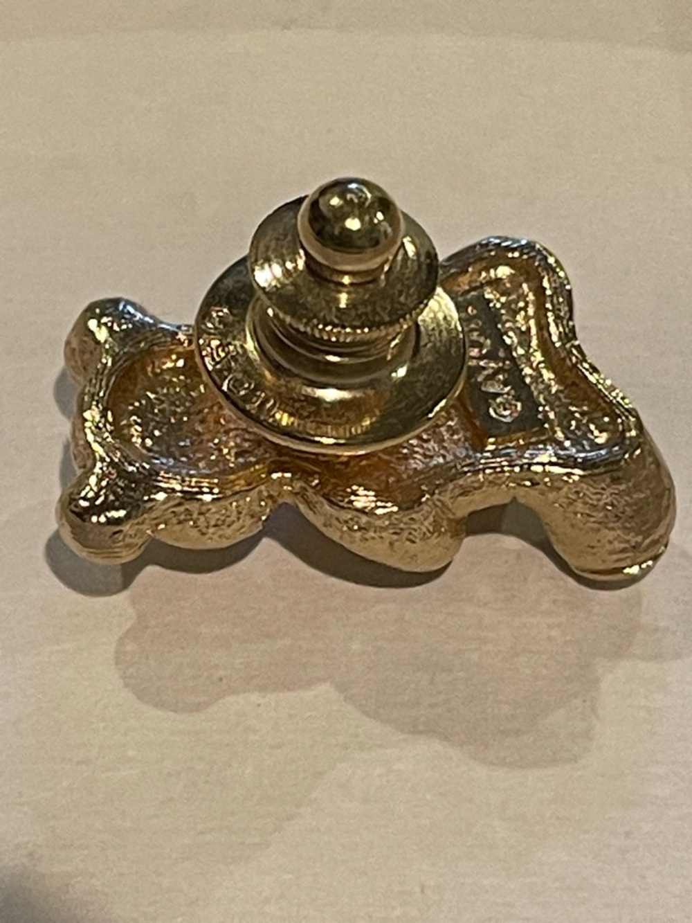 Vintage Avon Teddy Bear Brooch Gold Tone Amethyst Heart Rhinestone Pin February - Picture 6 of 6